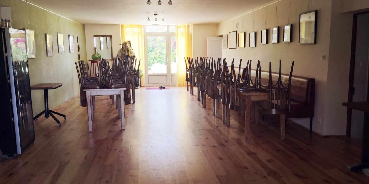 Petit Gite Ou Chambre D'Hotes 2/4 Personnes Buffieres Exteriér fotografie